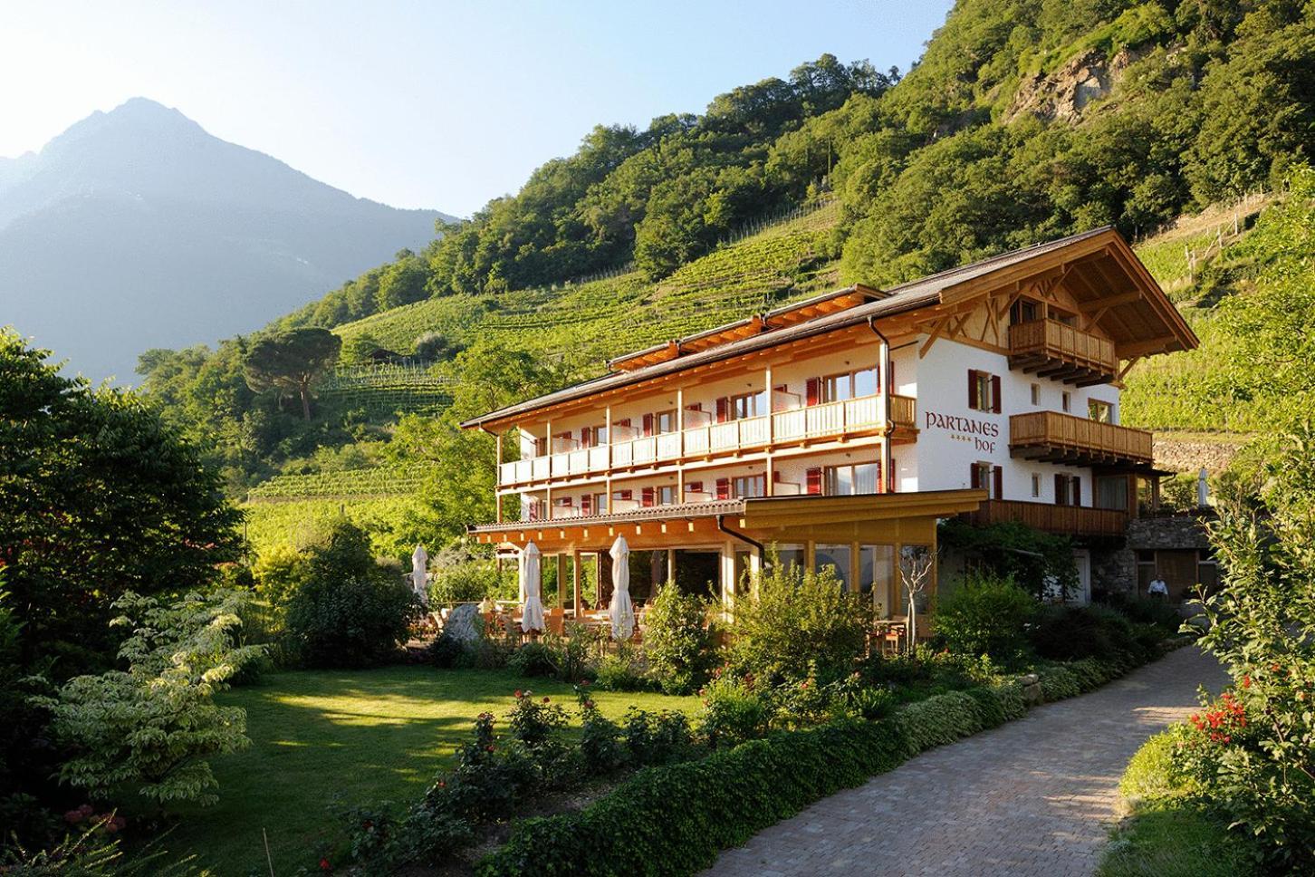 Hotel Garni Partaneshof ميرانو المظهر الخارجي الصورة