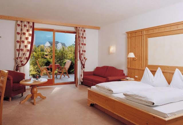 Hotel Garni Partaneshof ميرانو المظهر الخارجي الصورة